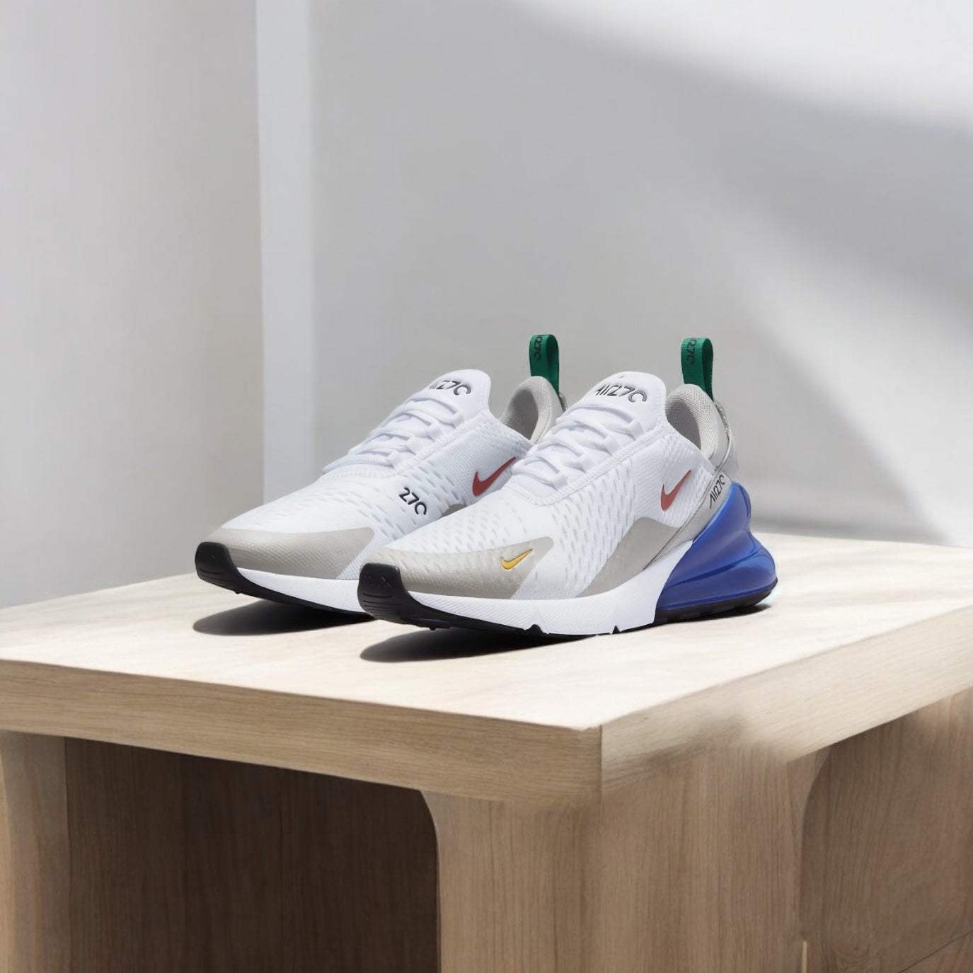 Nike Air Max 270 Blanc Jeu Royal
