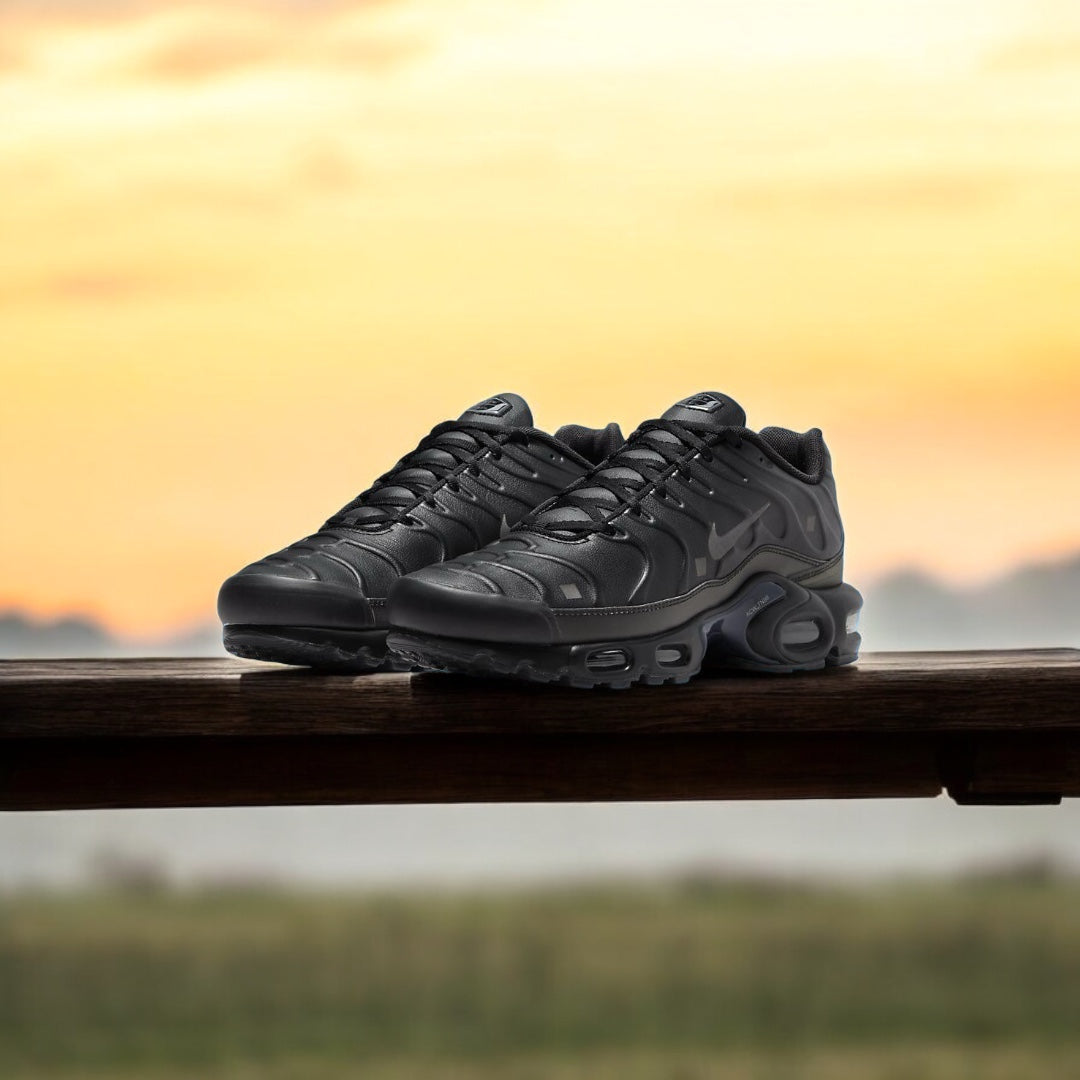 Nike Air Max Plus A-COLD-WALL Noir