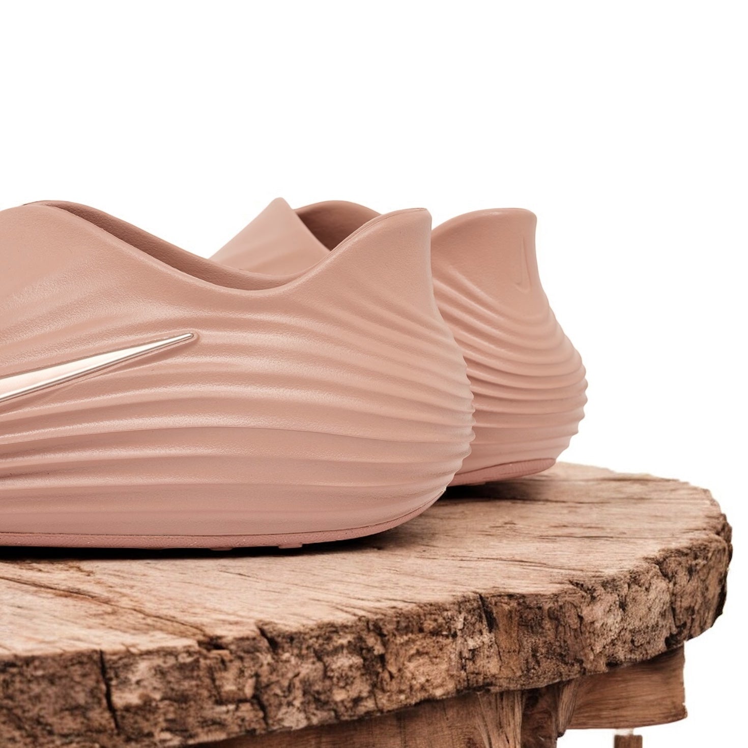 NIKE WMNS REACTX REJUVEN8 (ROSE GOLD/ROSE GOLD)