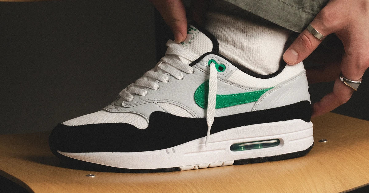 NIKE AIR MAX 1 STADIUM GREEN