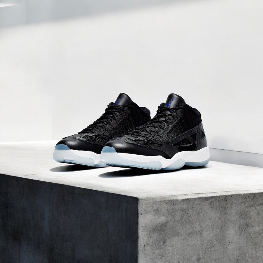 JORDAN RÉTRO 11 IE SPACE JAM