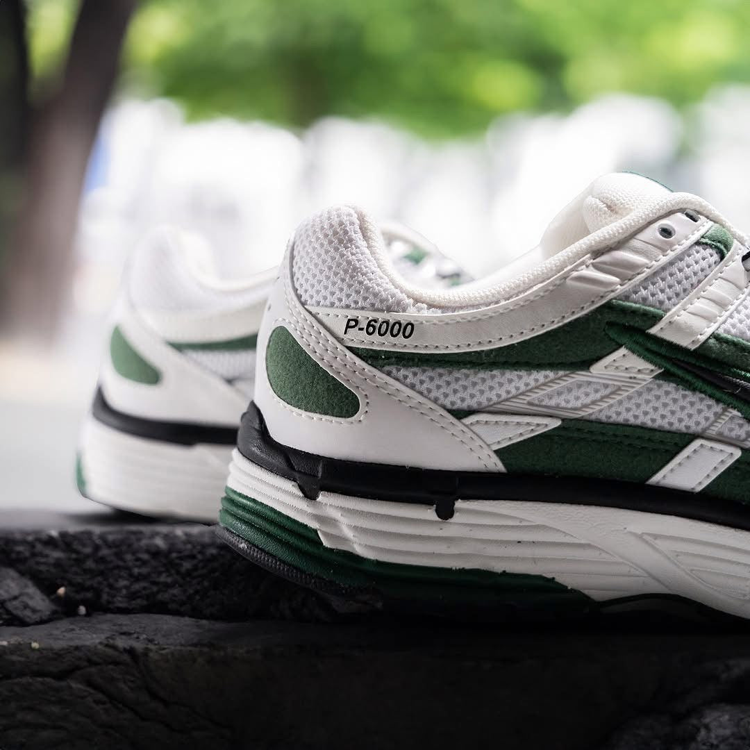 NIKE P-6000 SUMMIT WHITE / GREEN