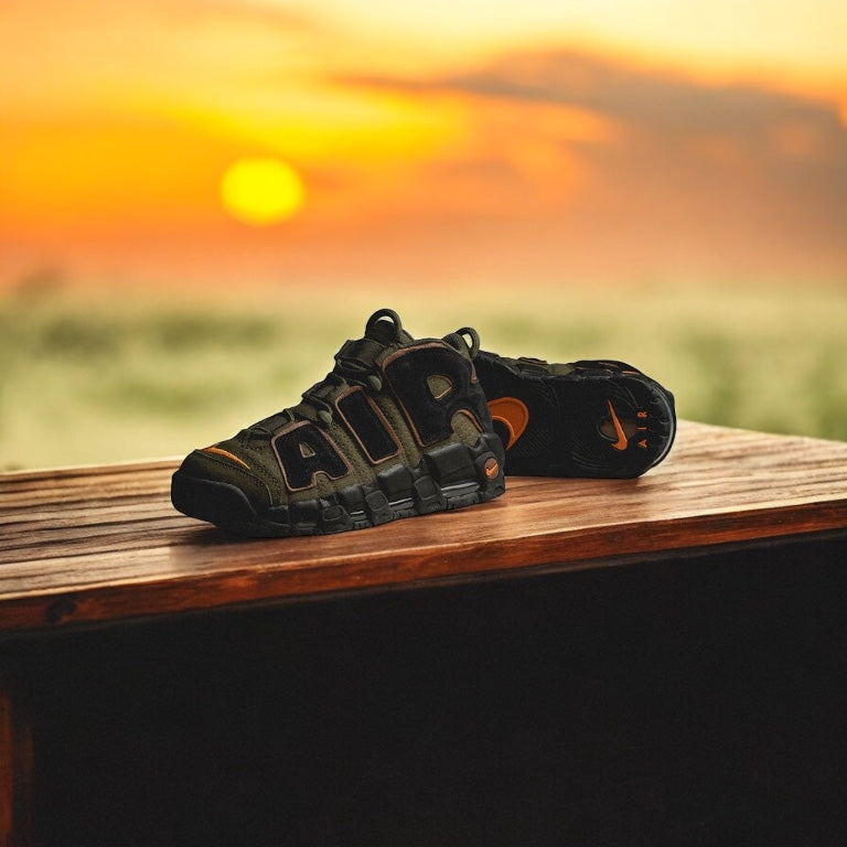 NIKE AIR plus uptempo Cargo