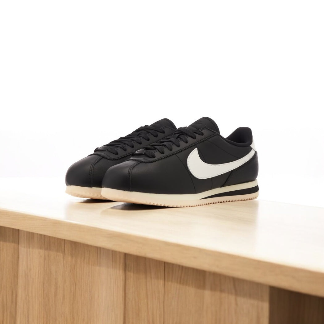 NIKE CORTEZ WMN 23 PREMIUM BLACK SAIL