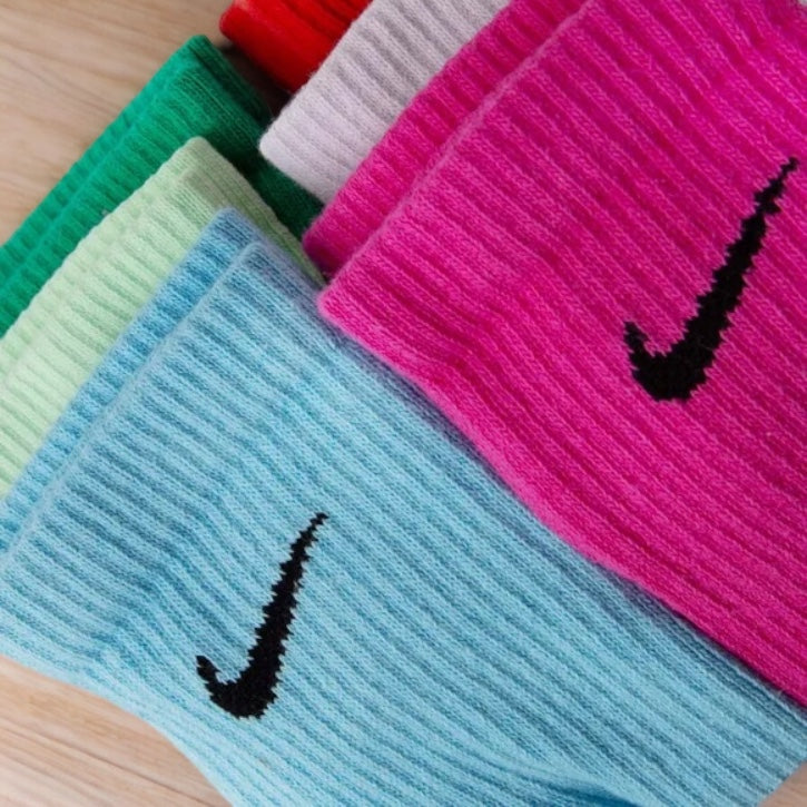 NIKE EVERYDAY PLUS DRI-FIT TUBE SOCKS (packs of 6 socks)