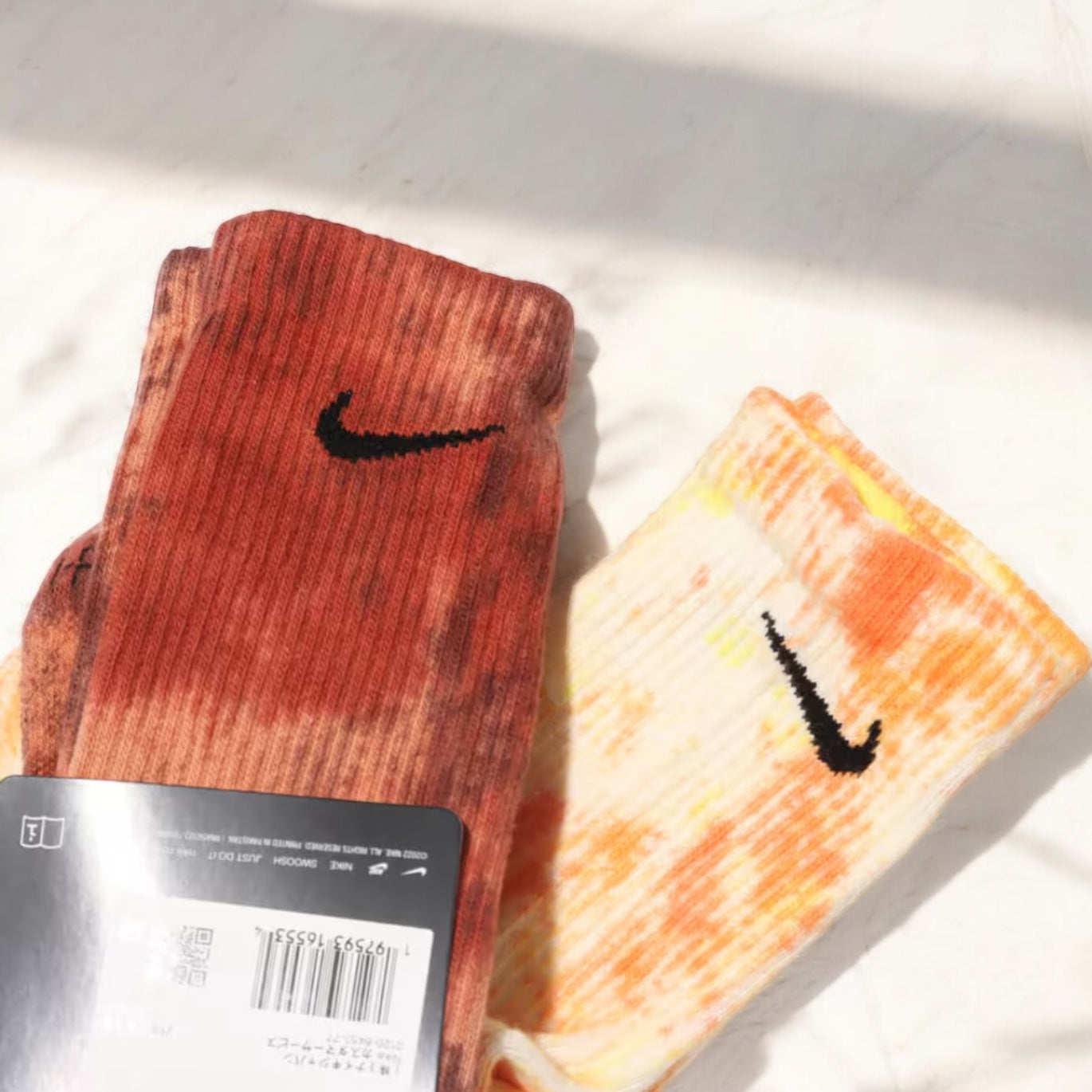 NIKE EVERYDAY PLUS DRI FIT TUBE SOCKS (packs of 2 socks)