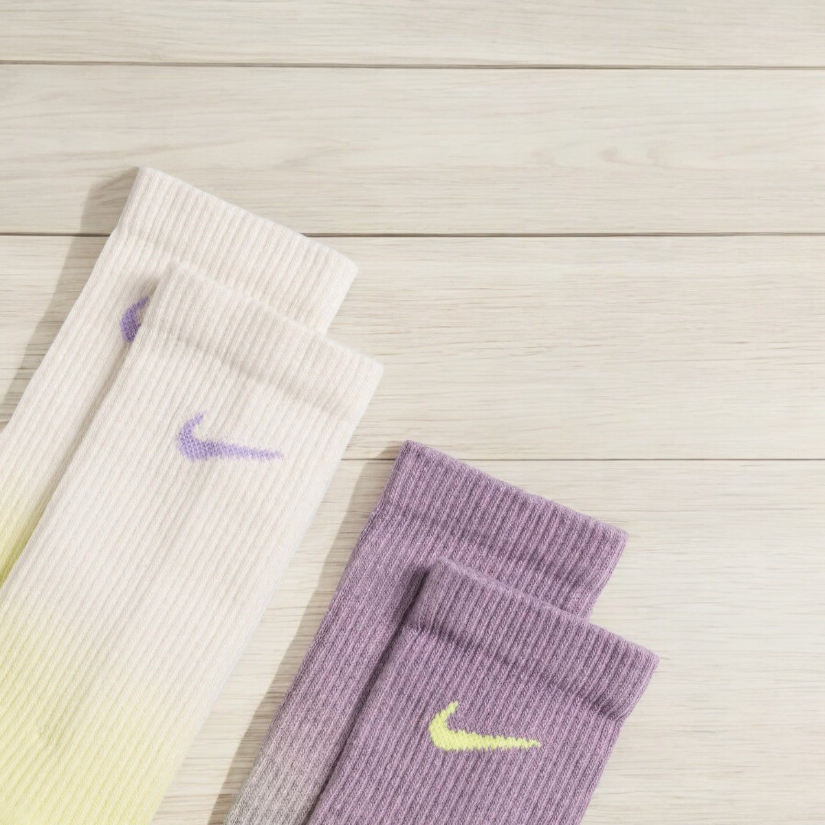 NIKE EVERYDAY PLUS DRI-FIT TUBE SOCKS (packs of 2 socks )