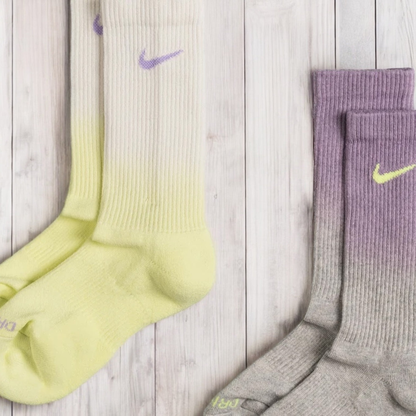 NIKE EVERYDAY PLUS DRI-FIT TUBE SOCKS (packs of 2 socks )