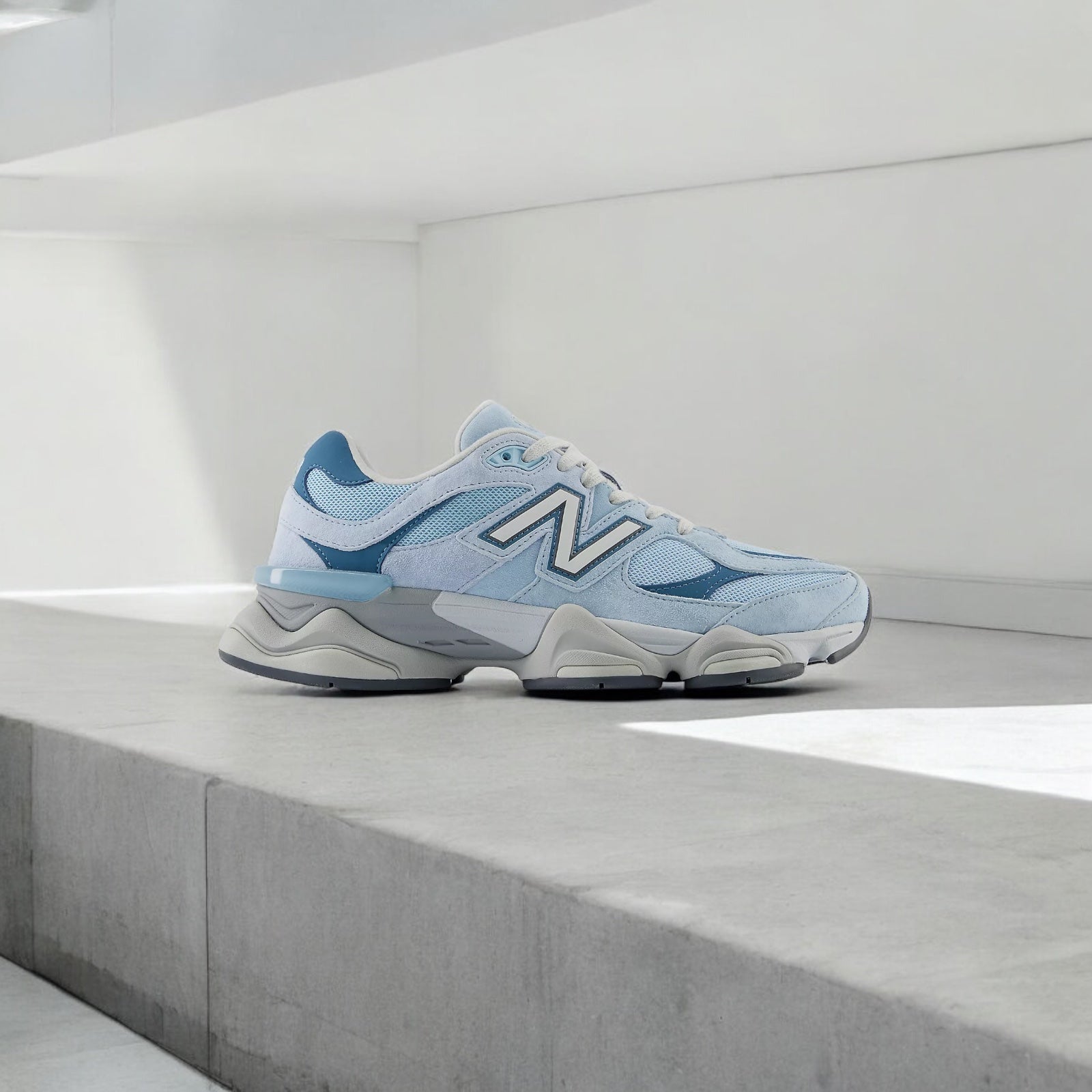 NEW BALANCE CHROME BLUE