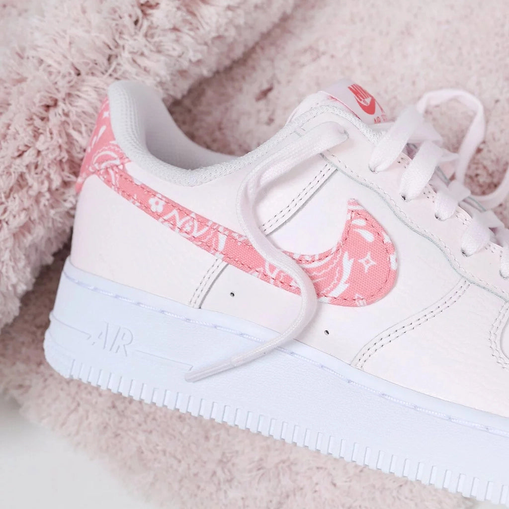 NIKE AIR FORCE 1 '07 "PAISLEY PINK" WOMEN