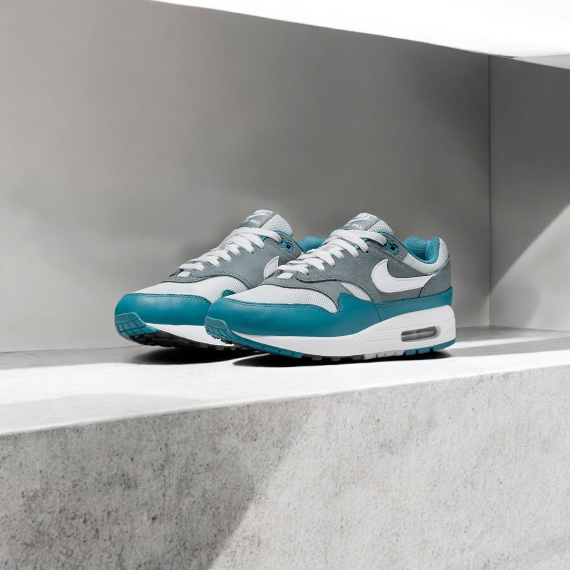 Nike Air Max 1 SC Noise Aqua